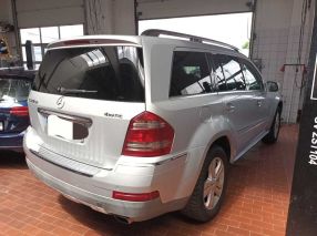 Mercedes-Benz GL - 2008