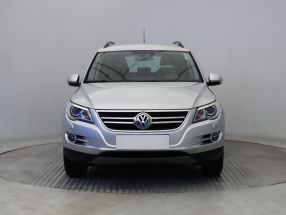 Volkswagen Tiguan - 2010