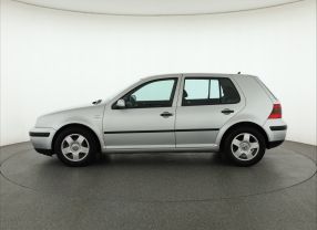 Volkswagen Golf - 2000