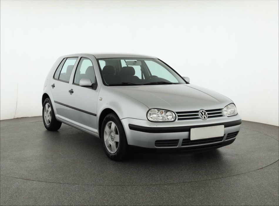 Volkswagen Golf - 2000
