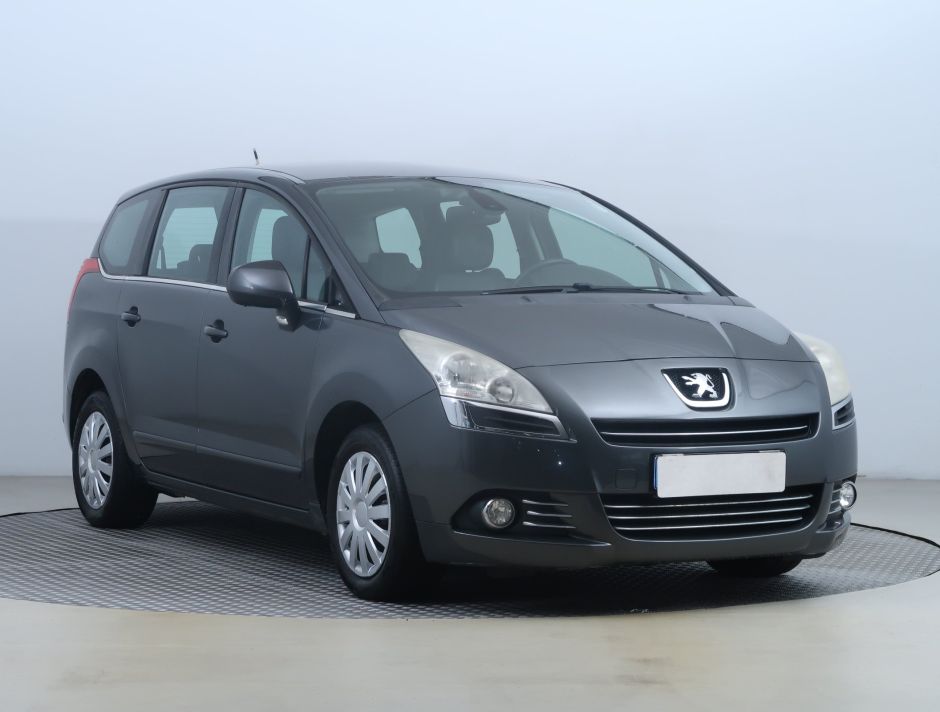 Peugeot 5008 - 2010