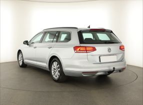 Volkswagen Passat - 2015