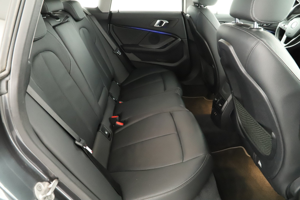 BMW 2 Gran Coupe