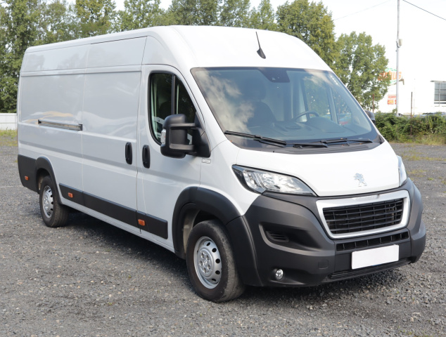 Peugeot Boxer 2023
