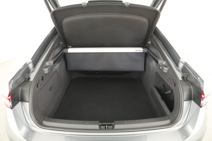 Škoda Superb, 2025