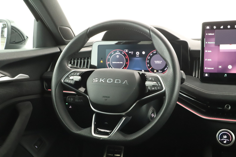 Škoda Superb, 2025