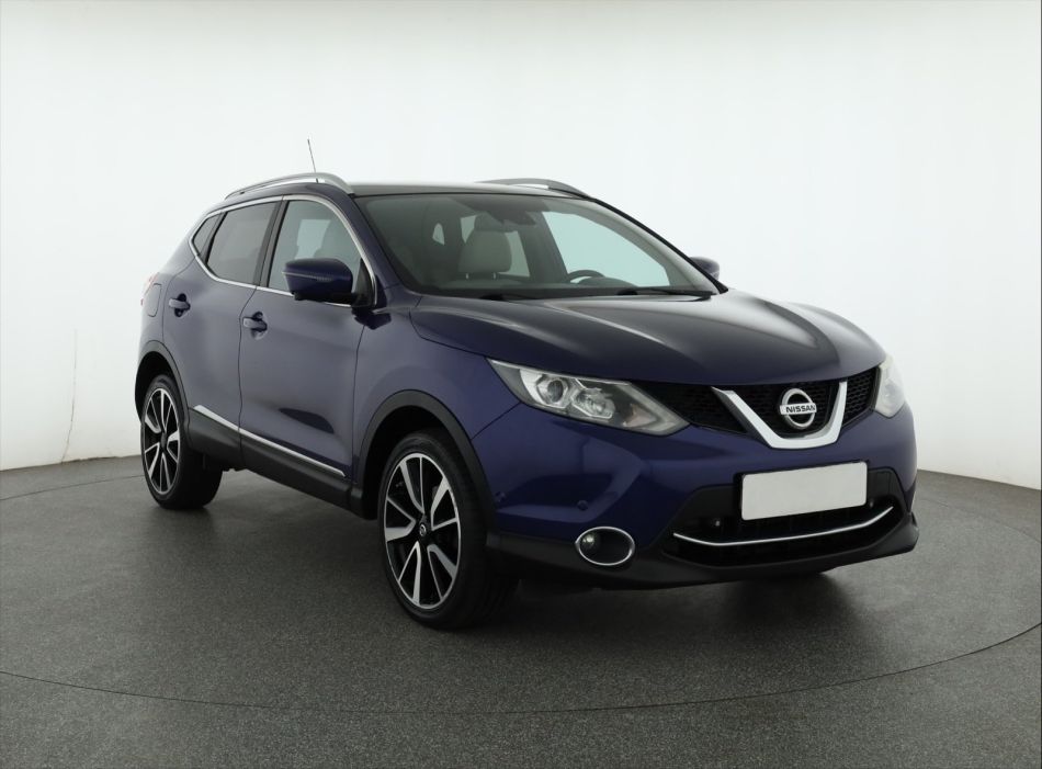 Nissan Qashqai - 2015