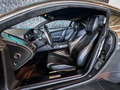 Aston Martin V8 Vantage - 2007