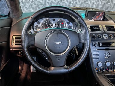 Aston Martin V8 Vantage - 2007