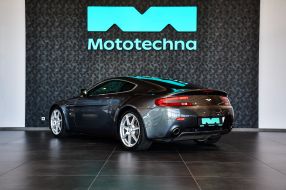 Aston Martin V8 Vantage - 2007