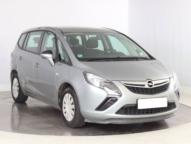 Opel Zafira 2015