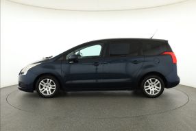Peugeot 5008 - 2010