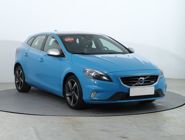 Volvo V40 2015
