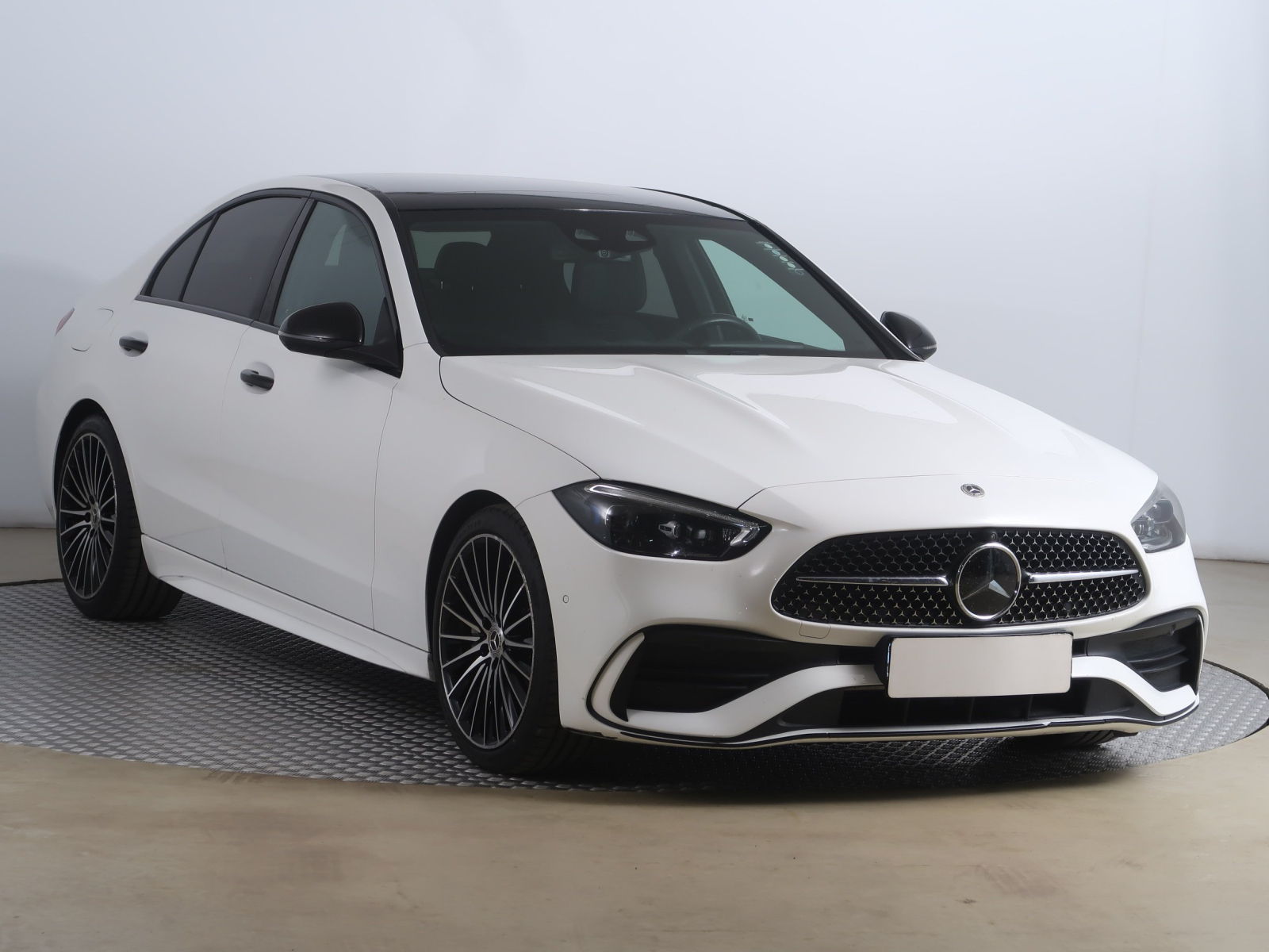 Mercedes-Benz C - 2023
