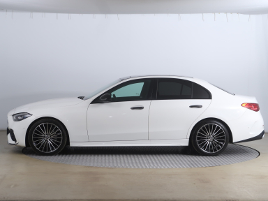 Mercedes-Benz C - 2023