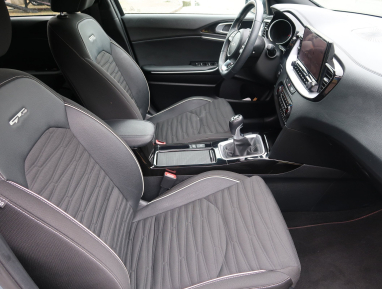 Kia ProCeed - 2023
