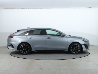Kia ProCeed - 2023