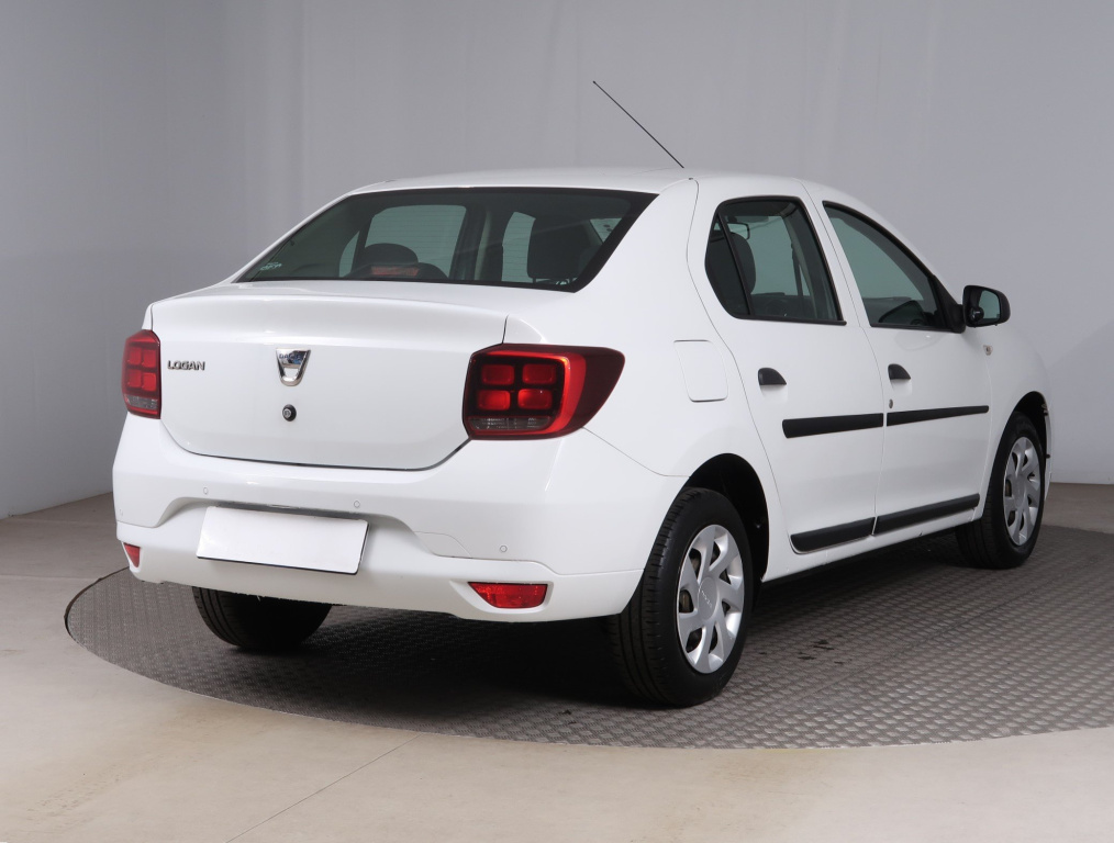 Dacia Logan