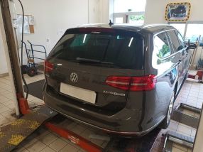 Volkswagen Passat - 2015