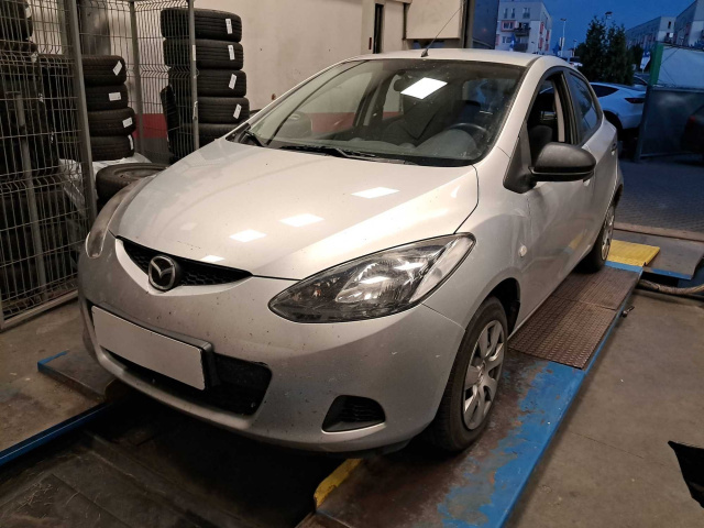 Mazda 2 2009