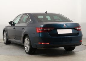 Skoda Superb - 2016