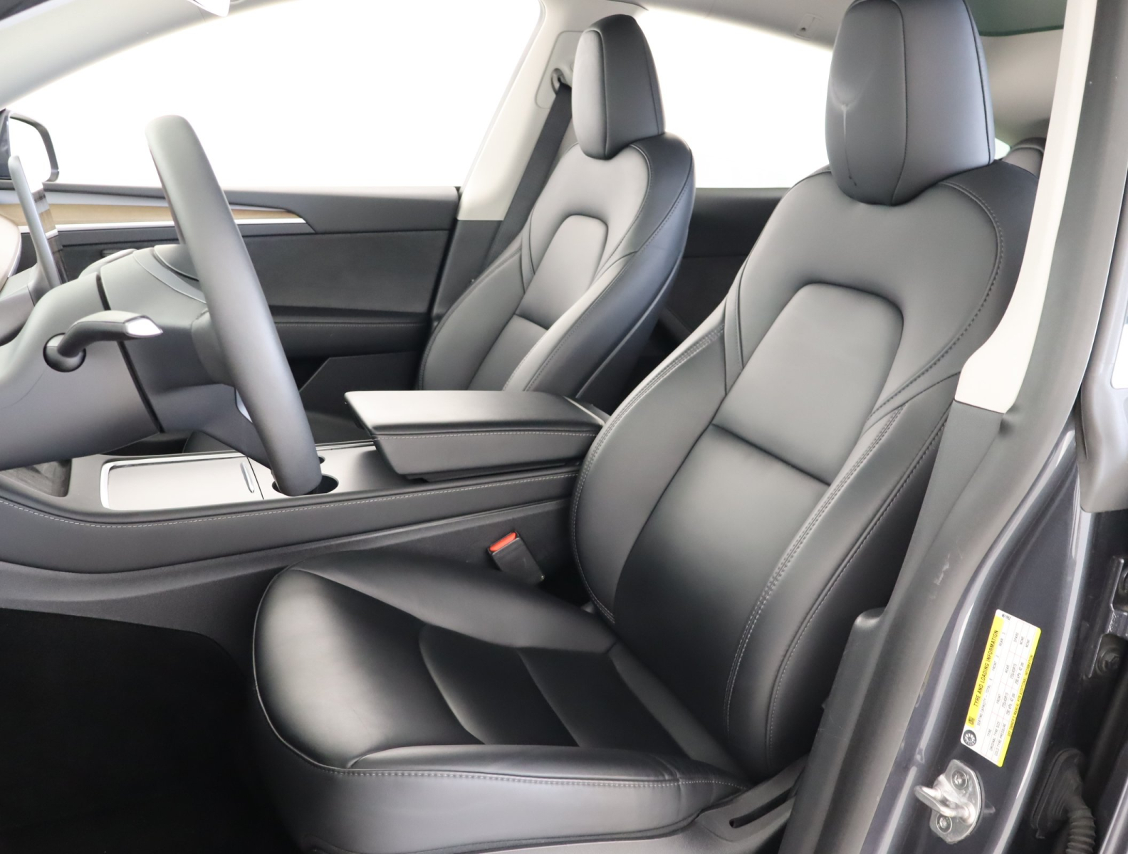 Tesla Model Y - 2022
