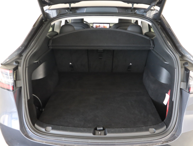 Tesla Model Y - 2022