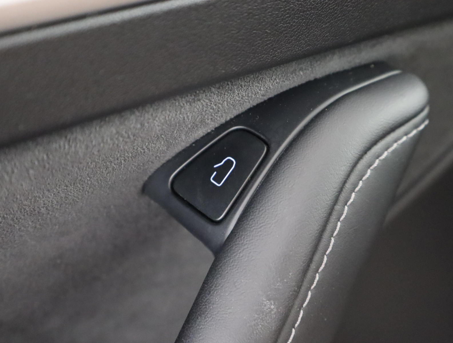 Tesla Model Y - 2022