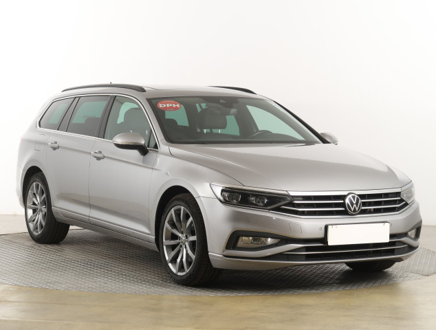 Volkswagen Passat 2021