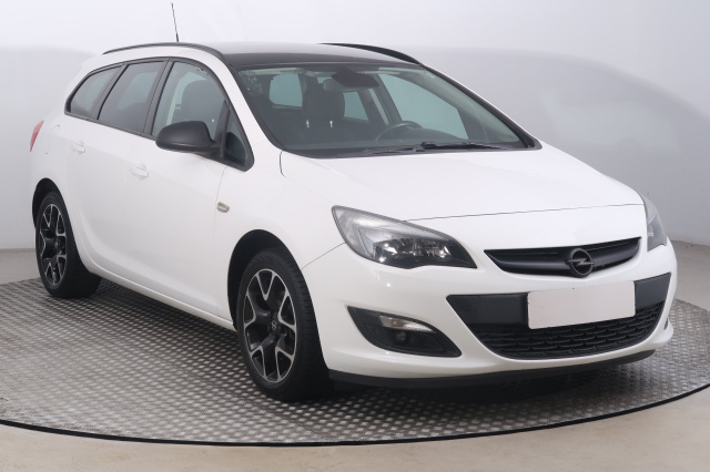 Opel Astra 2015