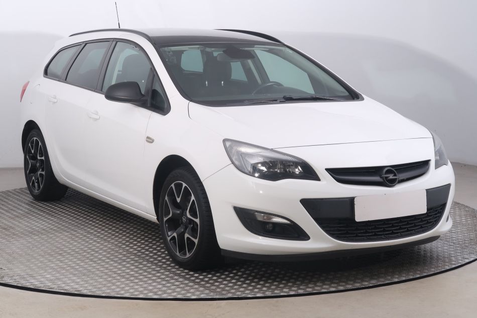 Opel Astra - 2015