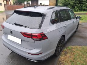 Volkswagen Golf - 2022