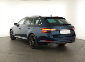 Skoda Superb - 2021