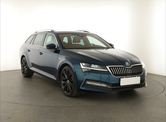 Škoda Superb 2021