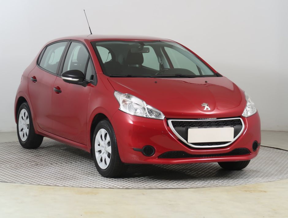 Peugeot 208 - 2015