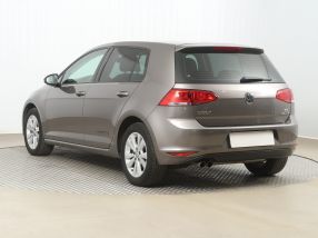 Volkswagen Golf - 2016