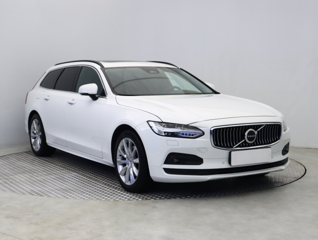 Volvo V90 2021