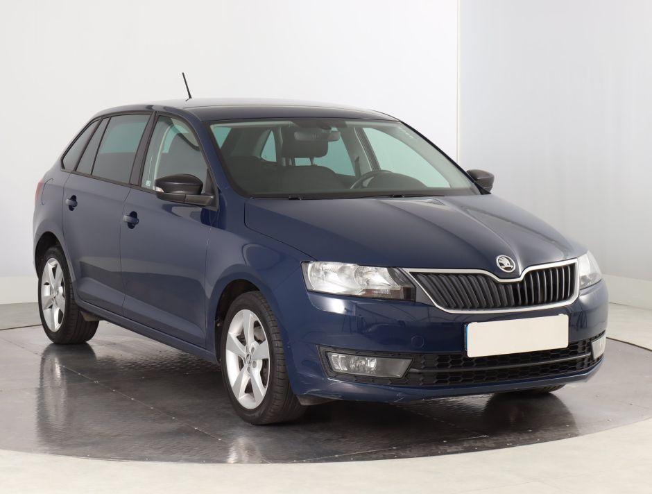 Skoda Rapid Spaceback - 2015