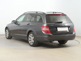 Mercedes-Benz C - 2010