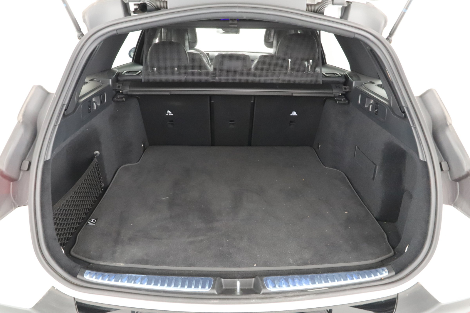 Mercedes-Benz C - 2024