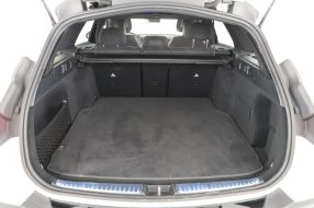 Mercedes-Benz C - 2024
