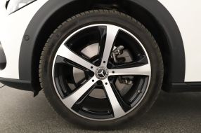 Mercedes-Benz C - 2024