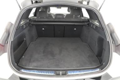 Mercedes-Benz C - 2024