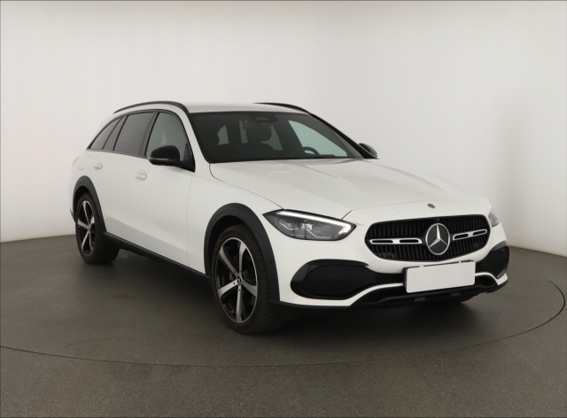 Mercedes-Benz C 2024