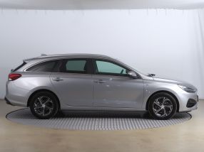 Hyundai i30 - 2021