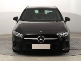 Mercedes-Benz A - 2021