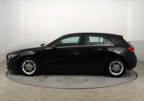 Mercedes-Benz A - 2021