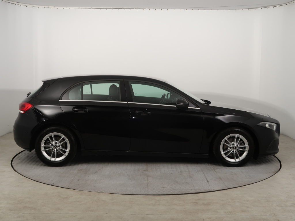 Mercedes-Benz A