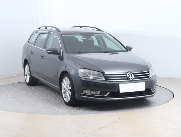 Volkswagen Passat 2011