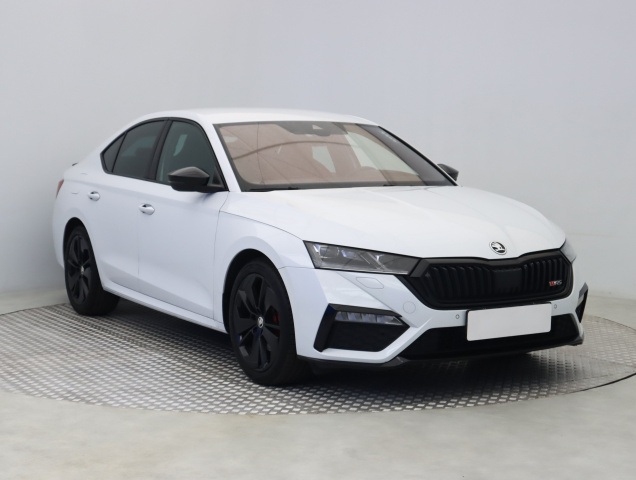 Škoda Octavia 2023
